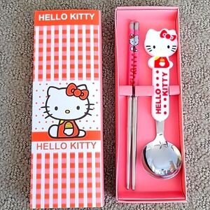 Hello Kitty chopstick set